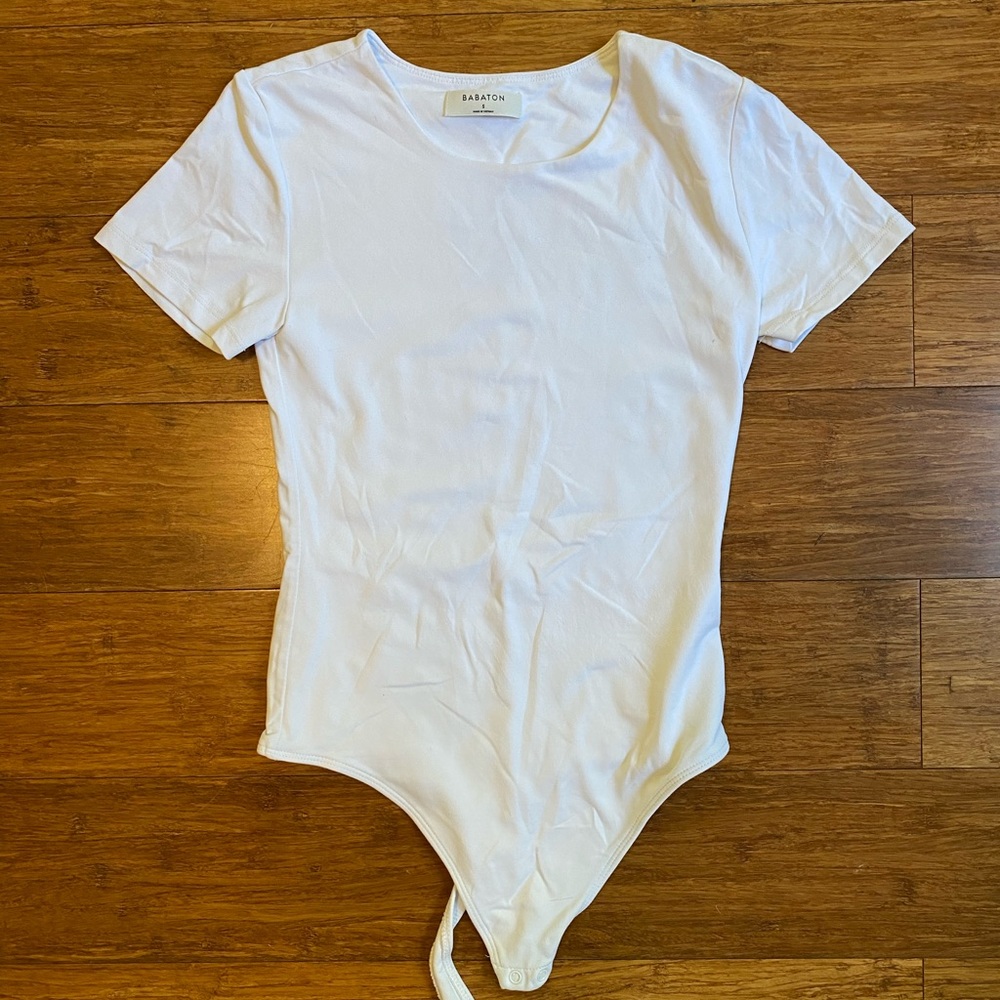 Aritzia Babaton Contour Crew Bodysuit in white